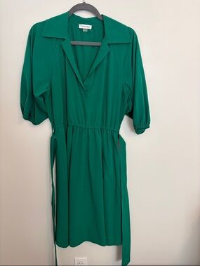 Calvin Klein Green Collared Midi Dress with Waist Tie